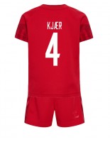 Dánsko Simon Kjaer #4 Domácí dres pro děti MS 2022 Krátký Rukáv (+ trenýrky)